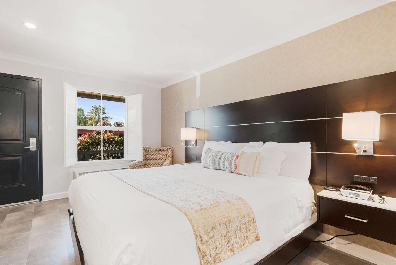 Rodeway Inn - Berkeley Bagian luar foto